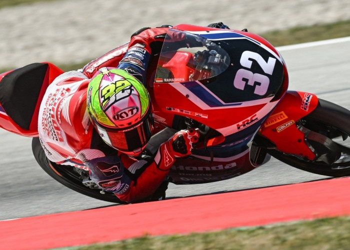 Ramadhipa Impresif, Melesat Raih Podium Perdana di Moto3 Junior Barcelona
