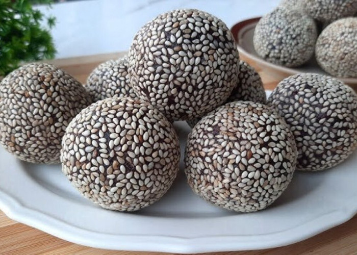 Onde-Onde Ketan Hitam, Inovasi Kuliner Tradisional dengan Cita Rasa yang Semakin Diminati