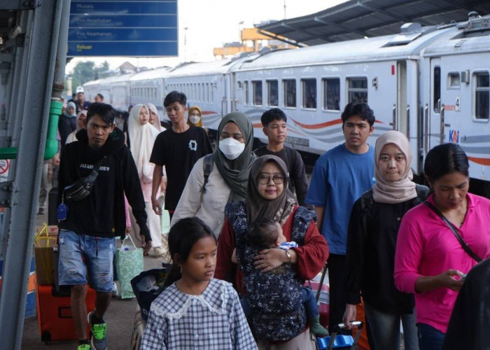 KAI Divre III Palembang Ingatkan Aturan Tiket Kereta untuk Anak, Ini Ketentuannya!