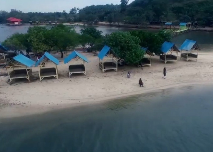 Pesona Alam Bahari Pantai di Lampung Ini Tak Kalah Indah dengan Pulau Dewata