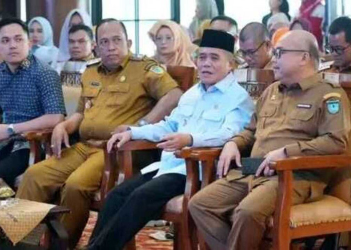 Wabup Ardani Serahkan Hadiah Lomba Balita Indonesia Tingkat Kabupaten Ogan Ilir 2026