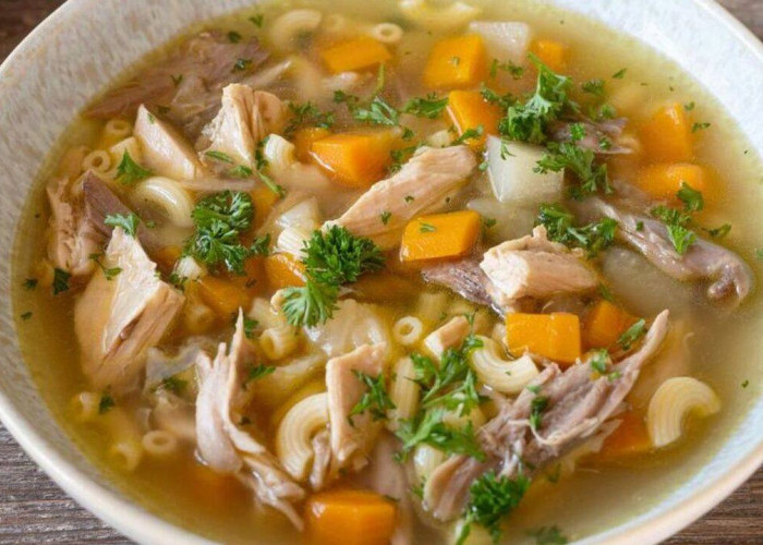 Sup Ayam : Hidangan Sehat yang Menyegarkan dan Bergizi