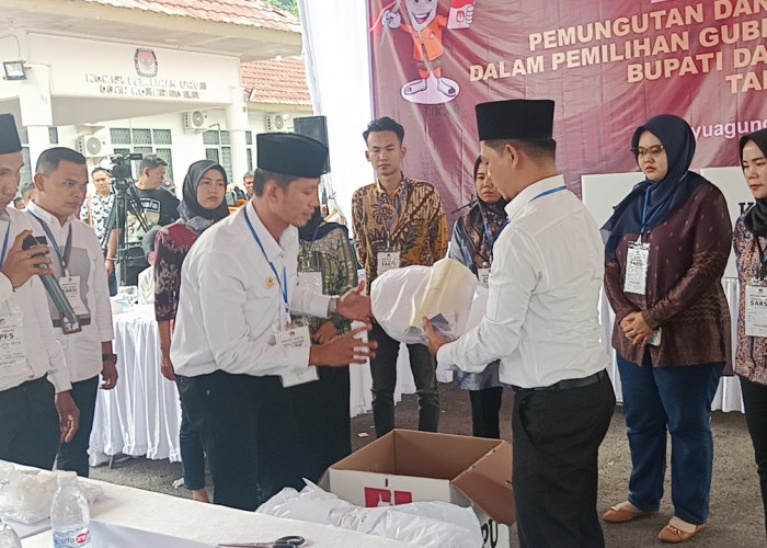 Cegah Kesulitan di Lapangan: KPU OKI Simulasikan Pemungutan dan Penghitungan Suara Pilkada 2024!