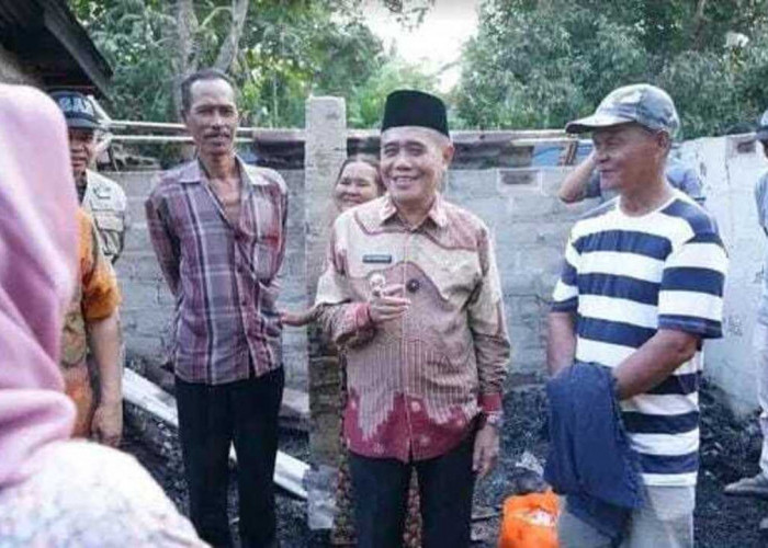 Salurkan Bantuan Pasca Kebakaran Rumah di Sungai Pinang III, Ini Pesan Wabub Ardani
