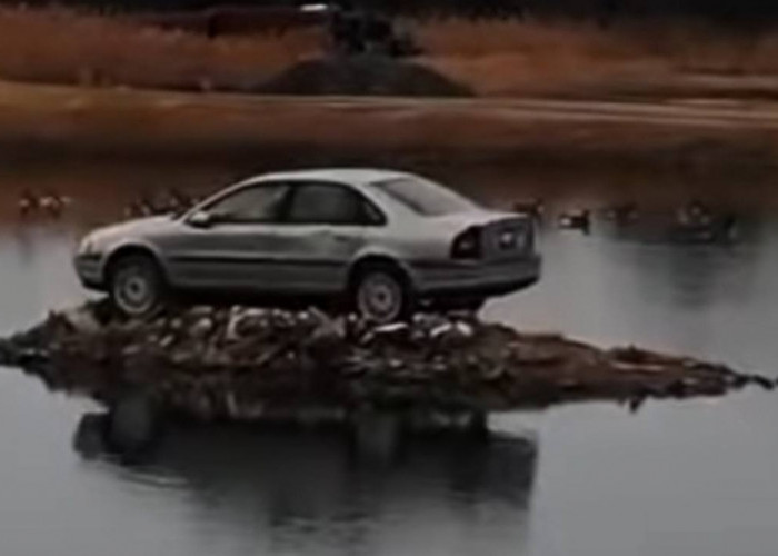 Pulau Volvo: Sebuah Keunikan di Tengah Danau yang Menarik Rasa Penasaran Dunia.