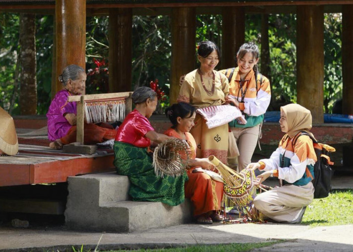 Laba Bersih Tumbuh di Tahun Lalu, BTPN Syariah Konsisten Memberdayakan Segmen Ultra Mikro