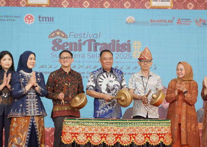 Anjungan Sumsel di TMII Disulap Jadi Panggung Budaya Festival Seni Tradisi 2025