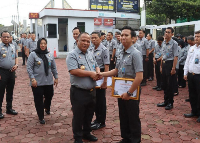 Kemenkum Sumsel Perkuat Komitmen Pertahankan WBBM dan Apresiasi Pegawai Teladan