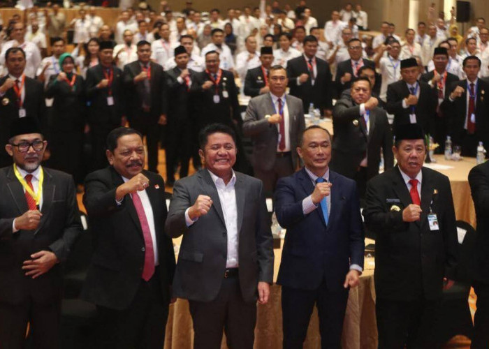 Penghargaan BKN untuk Herman Deru Teguhkan Sinergi Pembangunan Meritokrasi Regional