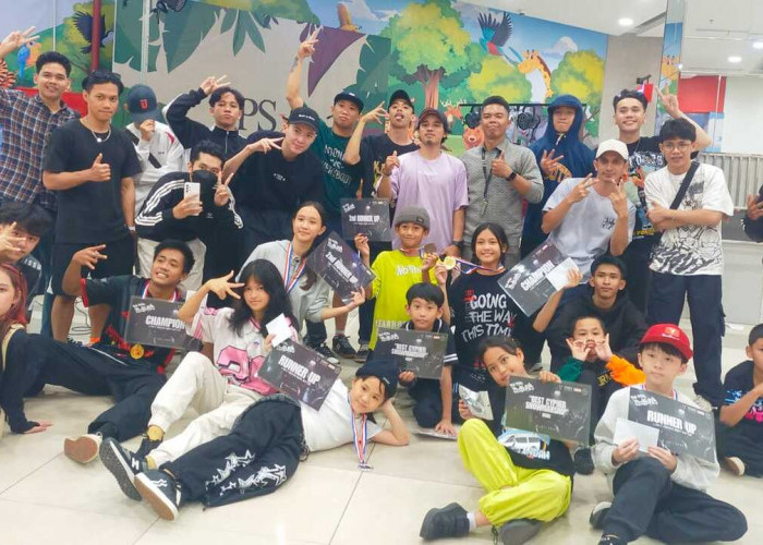 Lomba Breaking di PSX Palembang Square Berlangsung Sukses dan Meriah