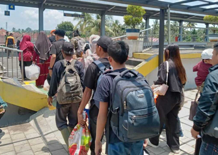 Lonjakan Penumpang Lebaran, KAI Tambah 1 Kereta 