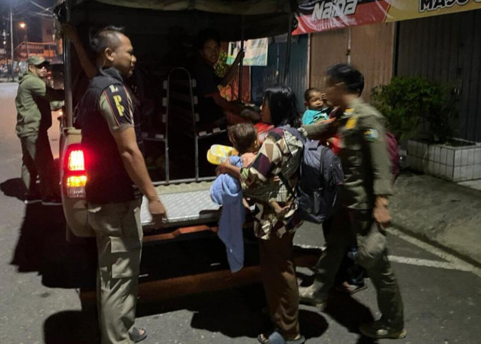 Satpol PP Muara Enim Tertibkan 9 Orang Terlantar-Anak Jalanan di Kawasan Pasar