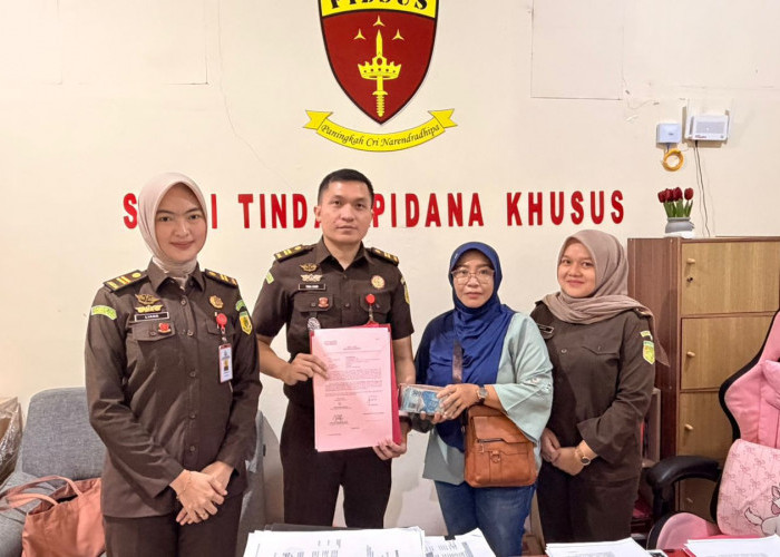 Kejari OKI Terima Uang Titipan Tersangka Korupsi KUR BSI 