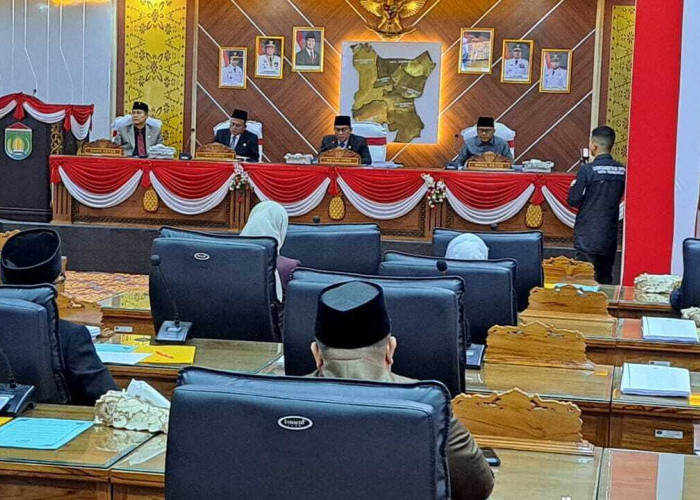 DPRD Kota Prabumulih Gelar Rapat Paripurna Penyampaian Nota Pengantar Wali Kota Terhadap Tiga Raperda