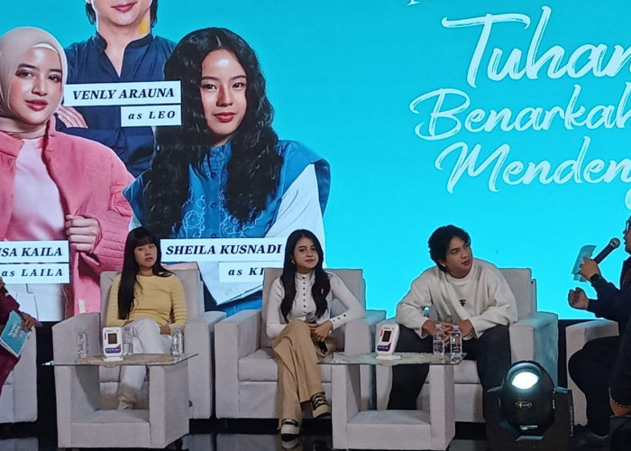 Cast Film Tuhan Benarkah Kau Mendengarku Sapa Warga Palembang, Annisa Kaila Heran Pempek Ternyata Beragam