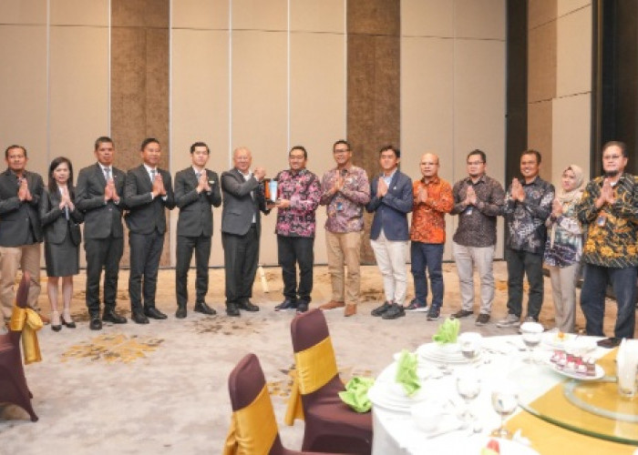 Pelanggan Hebat, Energi Bersahabat, PLN UID S2JB Rayakan Hari Pelanggan Nasional 2025 