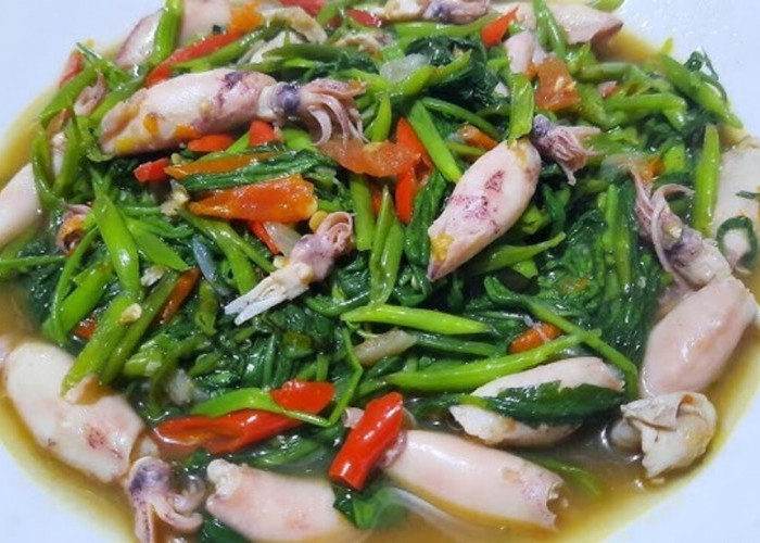 Tumis Kangkung Cumi Asin, Hidangan Praktis yang Kaya Rasa dan Nutrisi