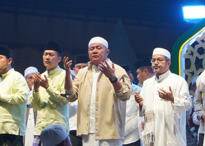 Ajak Warga Berdoa Bersama, Herman Deru Apresiasi Soliditas Masyarakat Palembang untuk Sumatera
