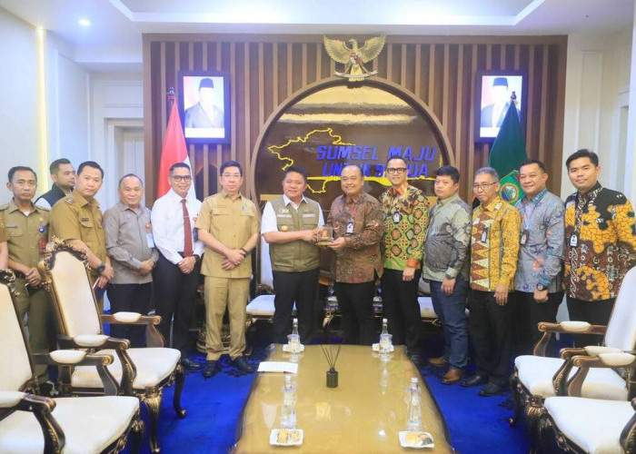 Herman Deru Tekankan Literasi Keuangan ke Bank Mandiri, Tak Hanya Soal Kredit