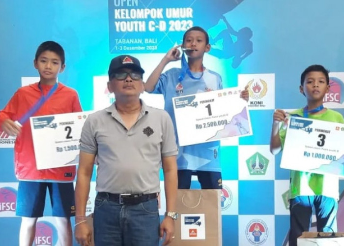 BIKIN BANGGA! Atlet Palembang Agra dan Awa Sabet 3 Medali di Kejurnas Panjat Tebing Bali 2023
