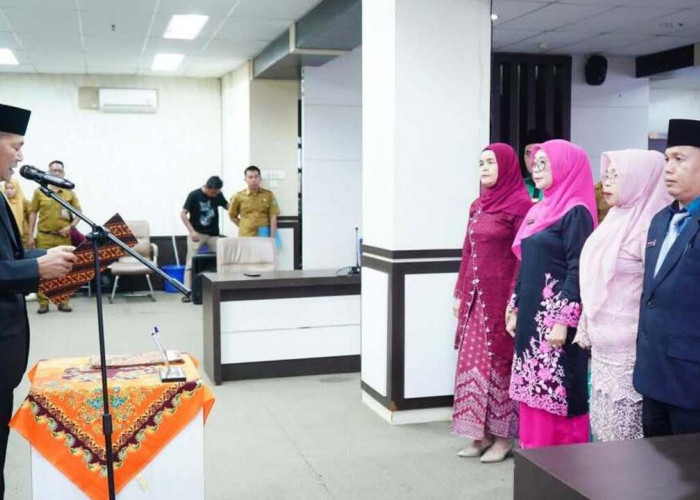 Sekda Prabumulih Lantik Empat Pejabat Administrator dan Pengawas, Perkuat Kinerja Pemerintahan