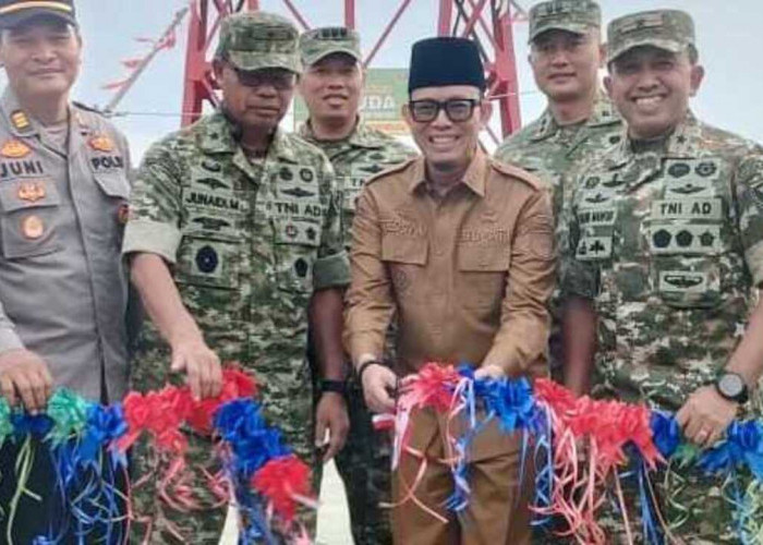 Pembangunan Jembatan Gantung Garuda di Desa Pusar Rampung 100 Persen