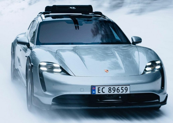 Mobil Sport listrik Satu ini Cepat dan canggih, Dapat Dipakai Harian dan Punya Harga Selangit
