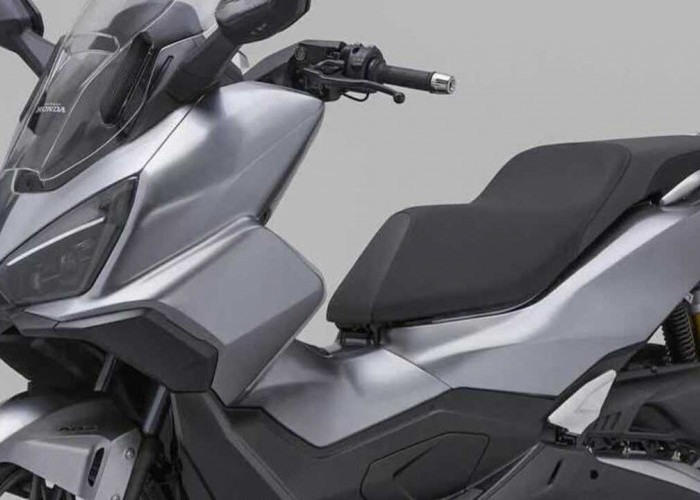 Honda Siapkan Skutik 150cc Baru, Desainnya Mirip Forza! Bakal Jadi Mini Maxi-Scooter?
