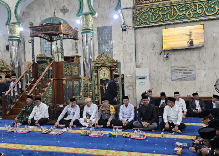 Kapolres dan Wali Kota Lubuklinggau Ajak Warga Isi Malam Tahun Baru 2026 dengan Ibadah