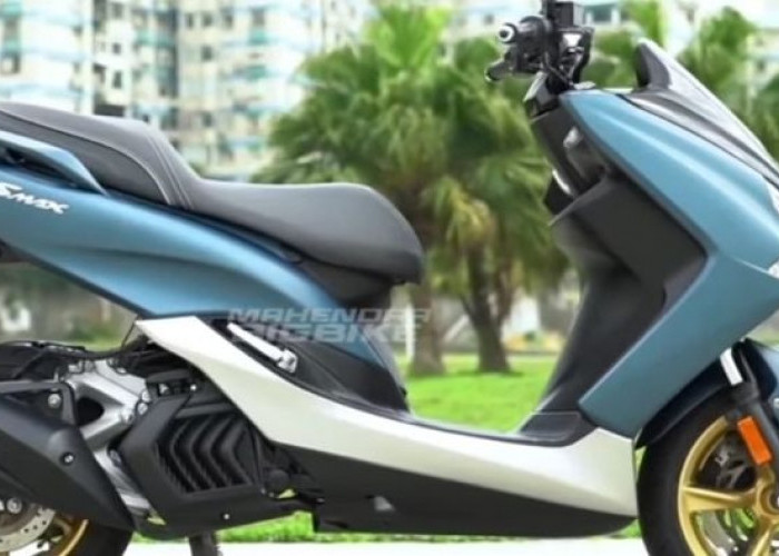 Motormu Sekarang Apa? Yamaha SMax 160 Lah : Skutik Maxi Keluaran Terbaru Baru Warna Blue Sky, Mesin 160 cc