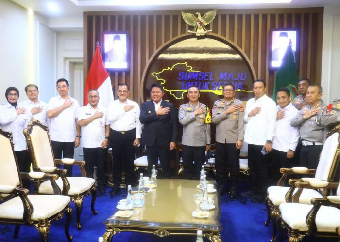Gubernur Herman Deru Terima Audiensi Kapolda Sumsel, Perkuat Sinergi Keamanan dan Pembangunan.