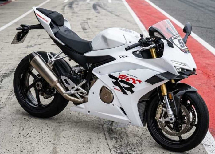 ZXMOTO 500RR 2026 Jadi Penantang Baru Motor 500cc, Mesin 4 Silinder Tenaga 84 HP. 