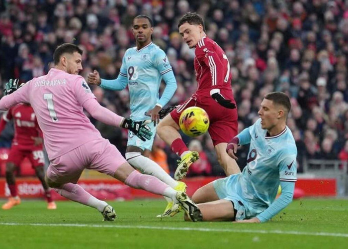 Hasil Liverpool vs Burnley: Liverpool Kembali Gagal Menang, Burnley Tahan The Reds 1-1.