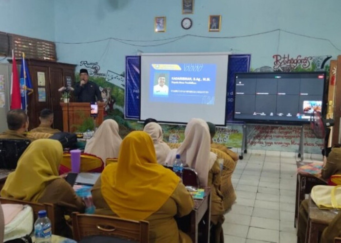Dorong Guru Melek Digital dan Cegah Aksi Perundungan di Sekolah