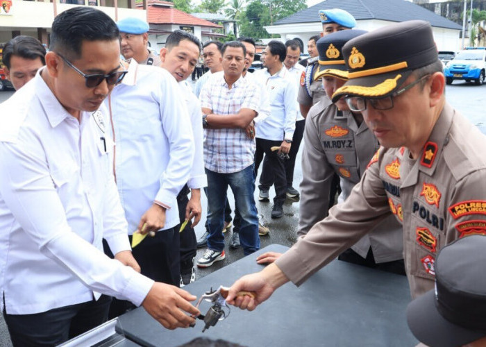 Wakapolres Lubuklinggau Cek Senpi dan Kendaraan Dinas, Pastikan Siap Digunakan di Lapangan