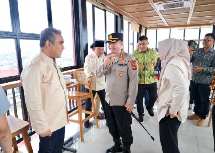 Naik Menara Ampera Setinggi 65 Meter, Ketua MPR RI Ahmad Muzani: 