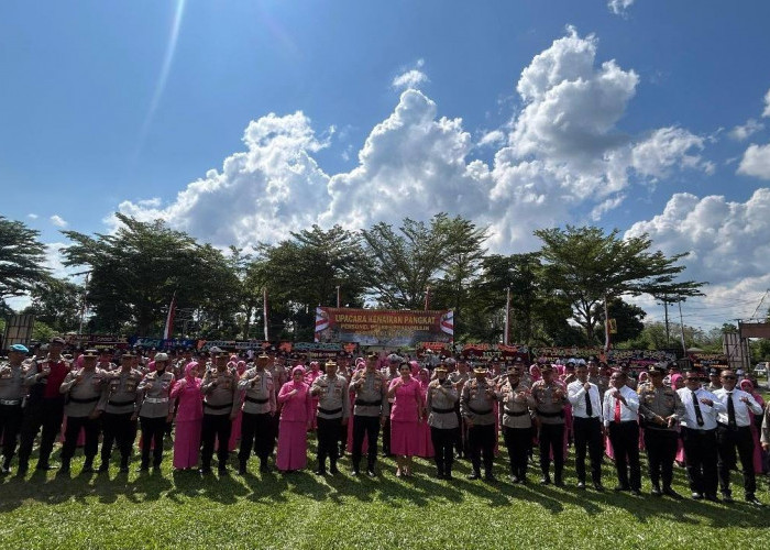50 Personel Polres Prabumulih Naik Pangkat, AKBP Bobby Ingatkan untuk Tetap Junjung Profesionalisme dan Etika 