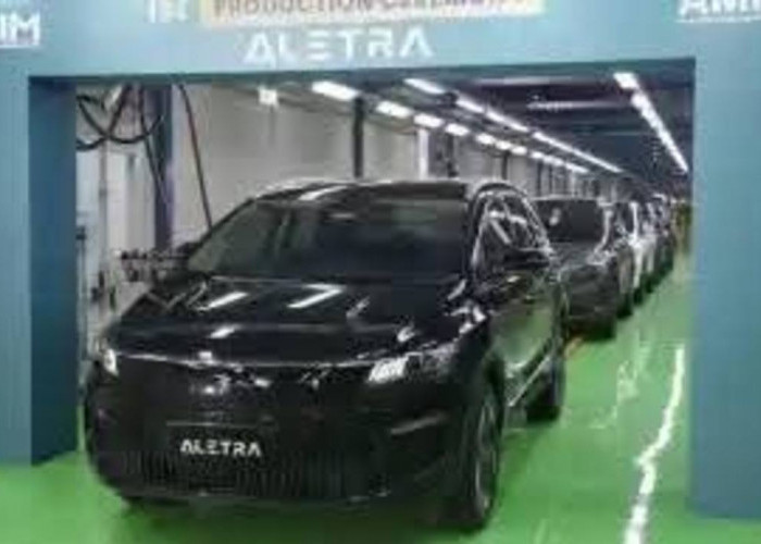 Mobil Listrik Aletra Resmi Dirakit di Purwakarta: MPV Nasional Siap Bersaing. 