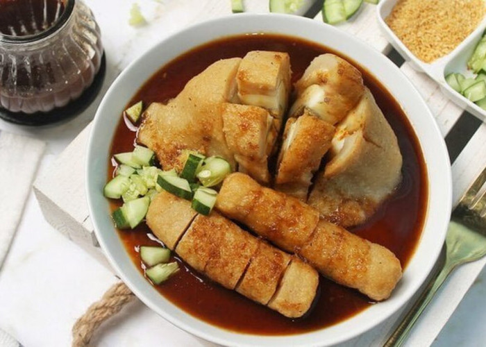 Pempek : Kuliner Khas Palembang yang Mendunia