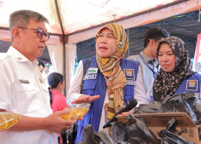 Pasar Murah Ramadan Diserbu Warga, Minyak Goreng Jadi Buruan Utama