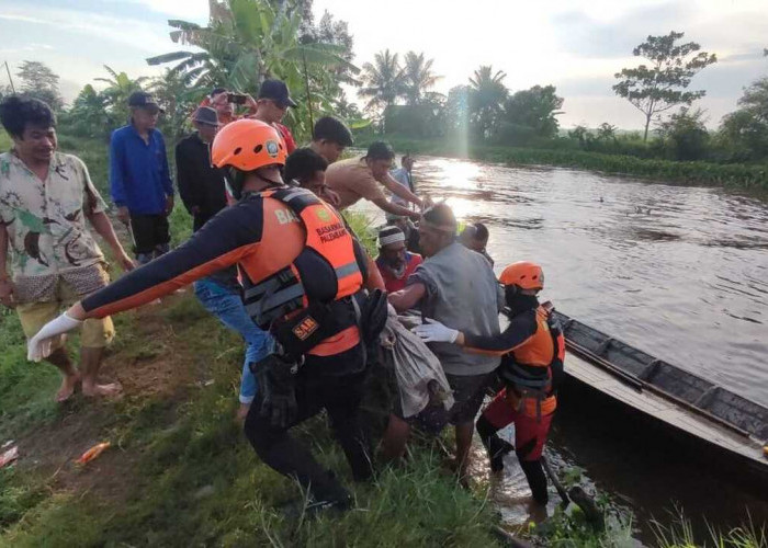 Nelayan Asal Padang Bulan Jejawi Tenggelam di Sungai Lebak Lebus, Kini Telah Ditemukan!