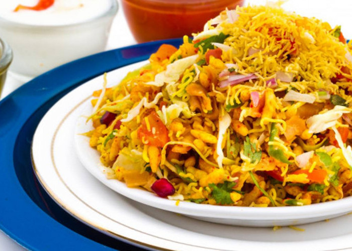 Bhel Puri : Cita Rasa India dalam Sepiring Camilan yang Menggoda