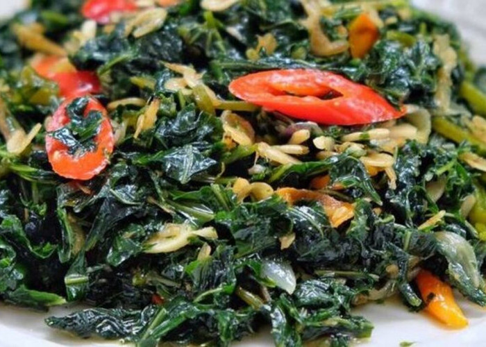 Tumis Daun Pepaya, Hidangan Tradisional yang Tetap Digemari di Tengah Tren Kuliner Modern