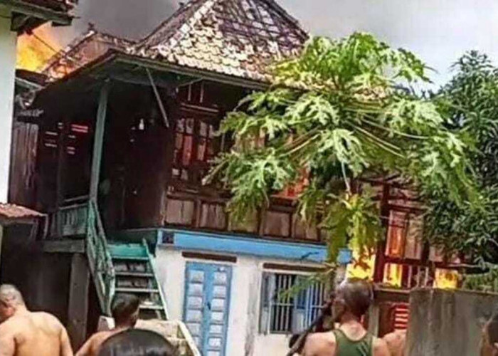 Dua Rumah di Desa Jagolano Ludes Terbakar, Kerugian Capai Rp 150 Juta