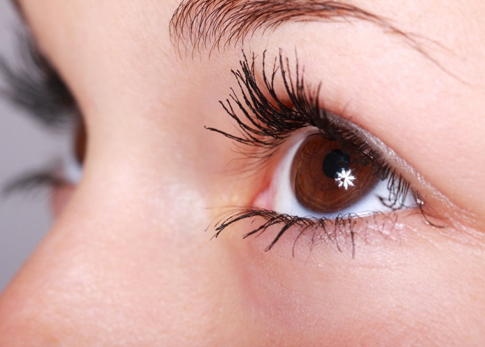 8 Tips Menjaga Kesehatan Mata, Nomor 6 Sering Diabaikan oleh Wanita