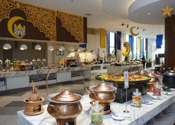 Suasana Ramadhan yang Hangat dan Lezat di Wyndham Opi Hotel Palembang: Promo Royal Iftar Buffet