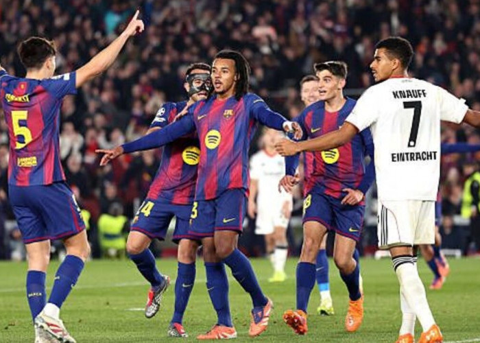 Hasil Liga Champions Eropa: Barcelona Taklukkan Frankfurt 2-1, Naik Peringkat di Klasemen.