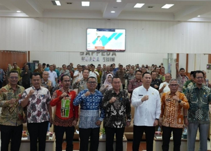 Pj Bupati Tekankan Pelaksanaan APBD 2025 Sesuai Arahan Presiden