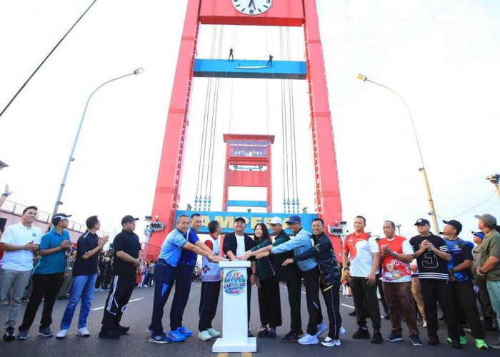 Gubernur Herman Deru Resmikan Car Free Day di Jembatan Ampera, Dorong Budaya Sehat dan Penguatan Ekonomi 