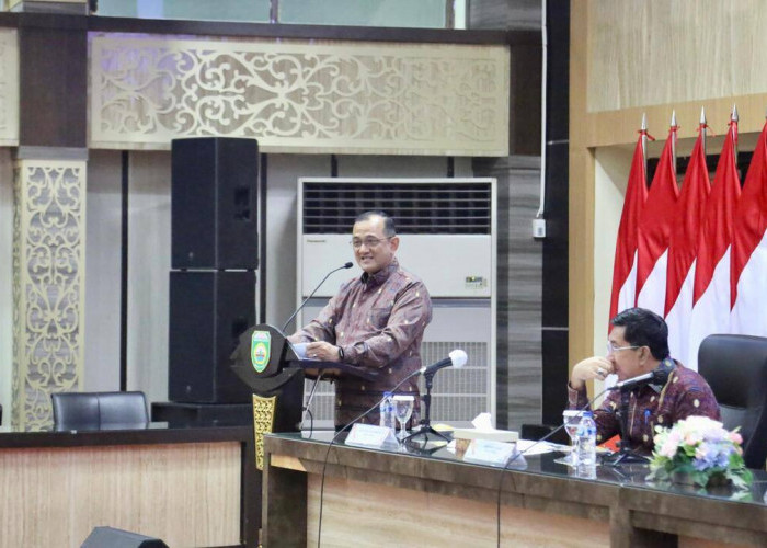 Rumuskan Strategi Pengendalian Inflasi 2025, Sekda Edward Candra Buka Rakor dan Capacity Building TPID se-Sums